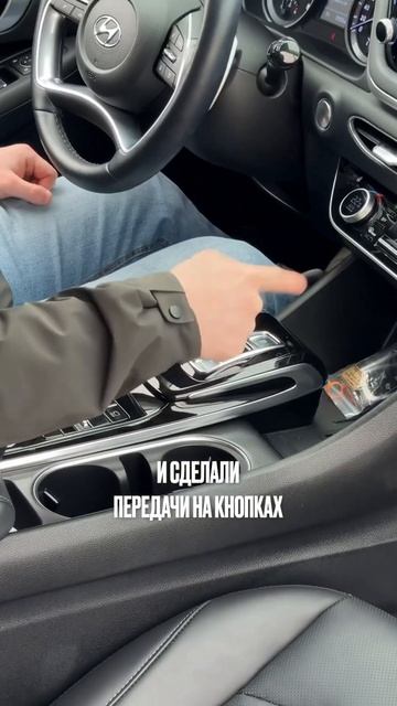 Toyota Camry vs. Hyundai Sonata: великая битва седанов!