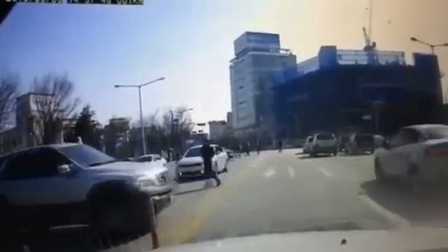 Что это было? Ахах