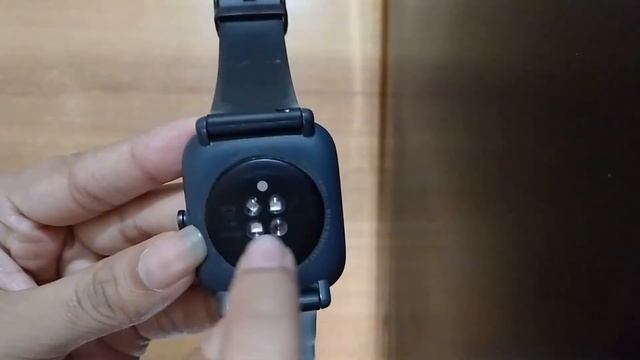 Amazfit Bip U Pro unboxing - upgraded smartwatch with mic, alexa and gps, priced Rs. 4,999