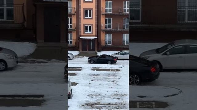 GTA в Калининграде: пьяный водитель на «Мустанге» разбил 11 машин .
