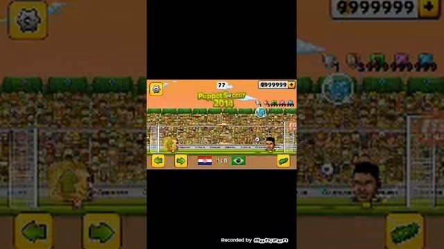 Играю во взломанную Puppet soccer 2014