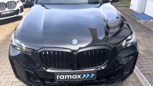 2024 BMW X5 xDrive50e Hybrid M Sportpaket Pro - black Edition (11.2023 - MY2024) www.ramax.de