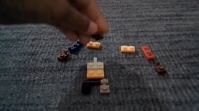 how to build a mini robot using lego