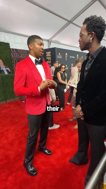 Who is Jameis Winston wearing at NFL Honors? @wisdomkaye8335