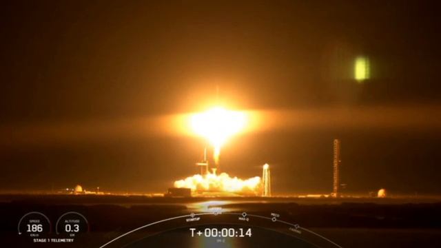 SpaceX запустили модуль к Луне.