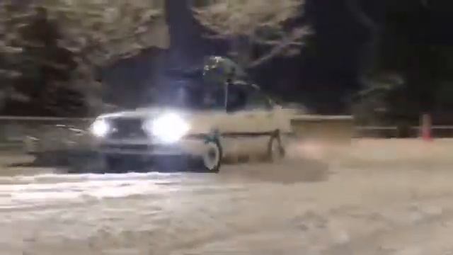 Snow drifting//Audi 4000 QUATTRO