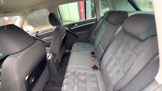 Volkswagen Tiguan 2.0 TDI BlueMotion Tech Match 2WD Euro 5 (s/s) 5dr