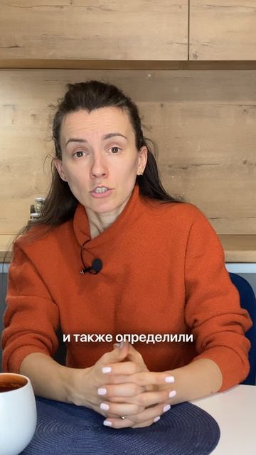 А у вашего питомца слезятся или текут глазки? Пробовали как-то решать эту проблему?