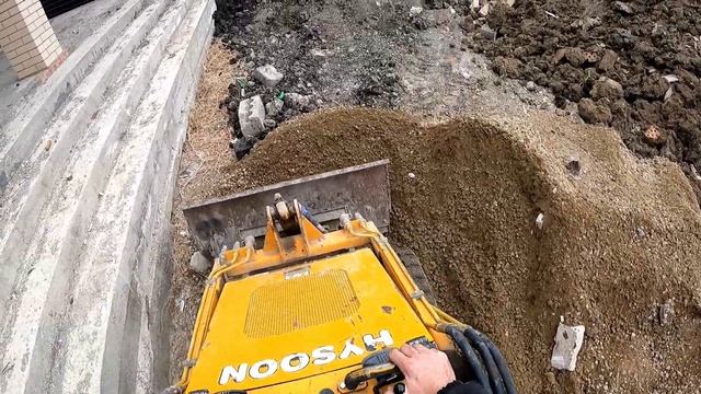 бетонная стяжка по маякам 300м2 бетонирование в Ставрополе