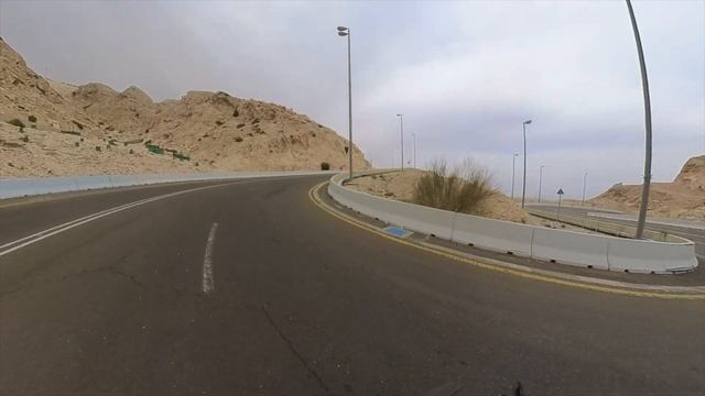 Climbing Jabal Hafeet on BMW R1250 GS Adventure I Pure Ride View I Insta 360 X3 Magic