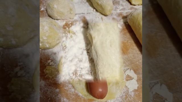 СОСИСКИ В КАРТОФЕЛЬНОМ ПЮРЕ🥰🥰🥰🥰🥰🥰🥰🥰👍