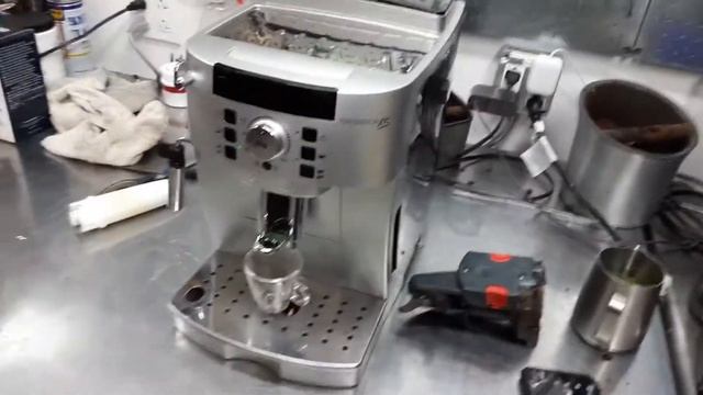 Tune-up - delonghi magnifica xs - 3826 test