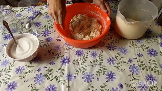 Очень вкусное тесто, без молока и яиц. Быстрого приготовления. Подойдёт тем кто постится.