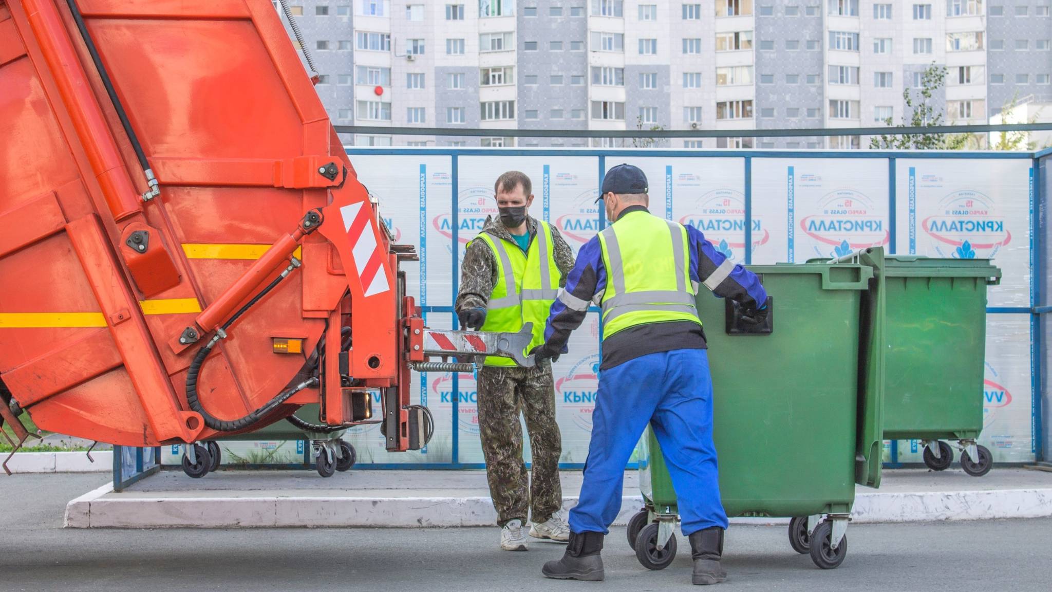 Треть мусора в Югре отправили на переработку