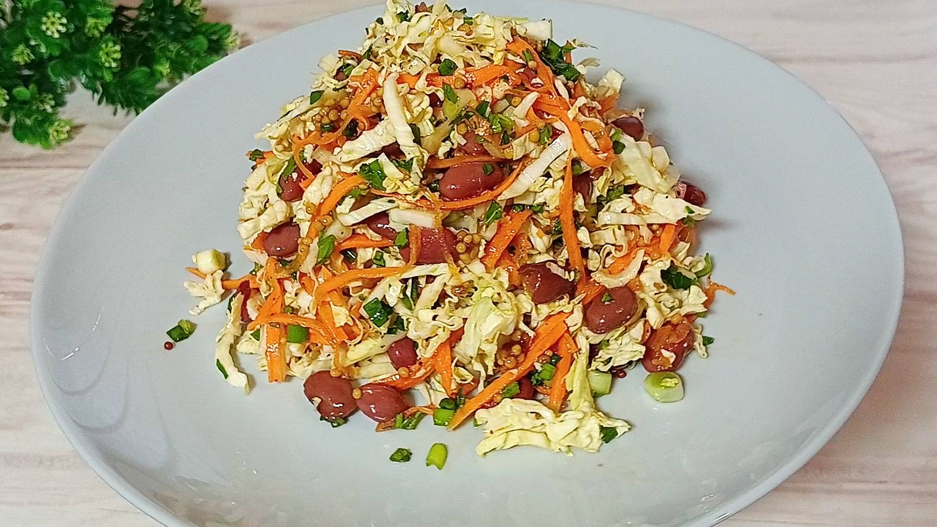 Вкуснейший витаминный салат из капусты! Все дело в заправке! Салат из капусты и моркови за 5 минут!
