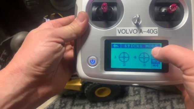 Volvo A40G radio setup to steer & drive on the left stick. Uber simple radio setup. RC construction