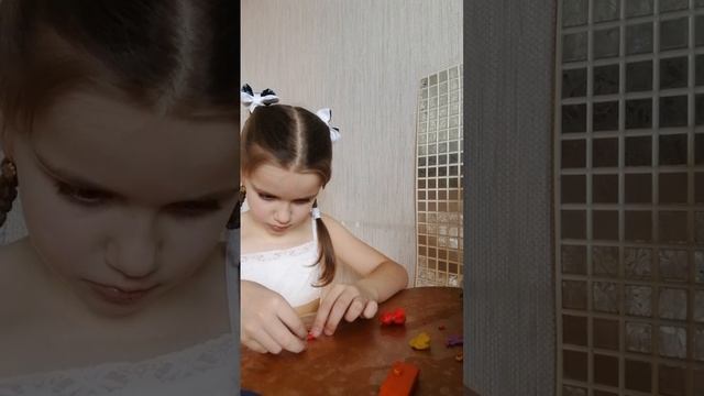 Лепим из пластилина