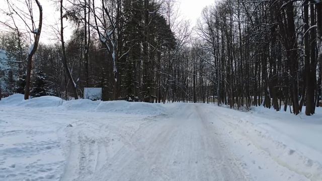 Гопники, «крышевавшие» переход, взялись за немого новичка… От его "ответки" им стало не смешно…