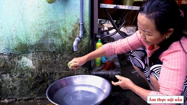 Unique food | Pig's guts porridge from Vietnamese | Eat once, remember your whole life | Pork food