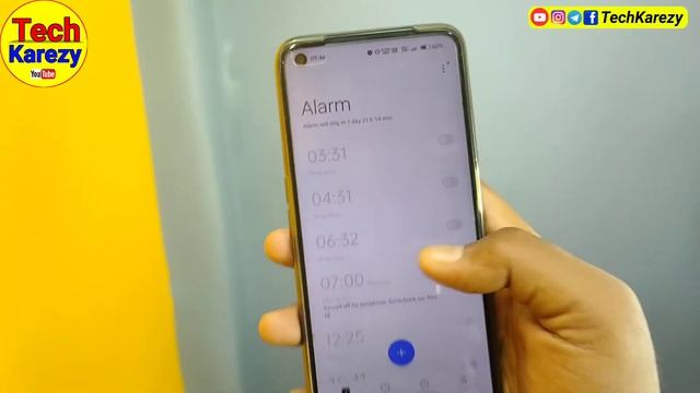 Alarm icon kaise hataye | alarm icon showing without setting an alarm | how to remove alarm icon
