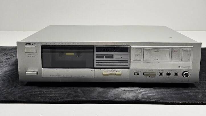 Стереокассетная дека Yamaha Natural Sound Stereo K-320-Япония-1984-1985-год