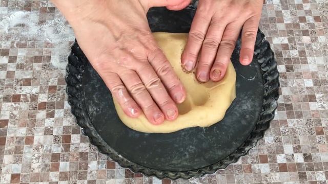 2 manata Dünyanın  Ən Ucuz və Ən Ləzzətli ALMALI TART