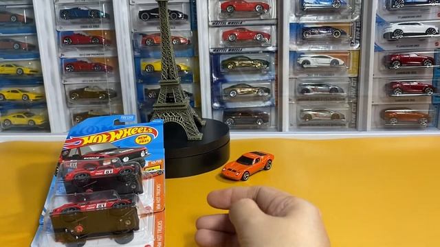 The Super Classic LAND ROVER - HOT WHEELS Range Rover