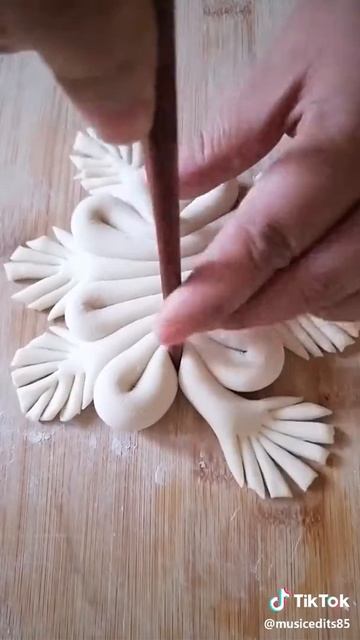 Красивый способ украсить пирог !!!😍😍😍(2)