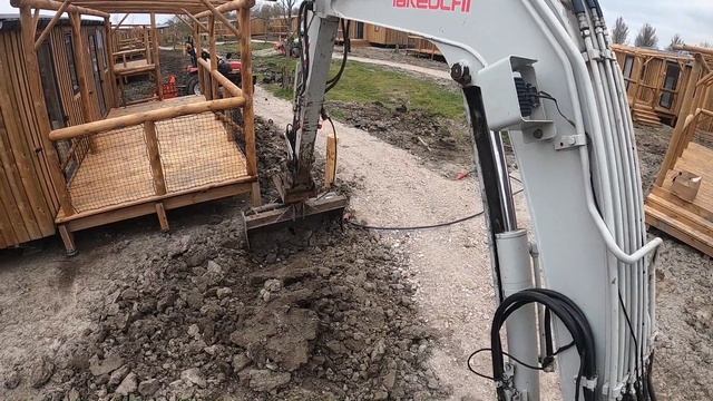 Terrein Uitvlakken Takeuchi 145