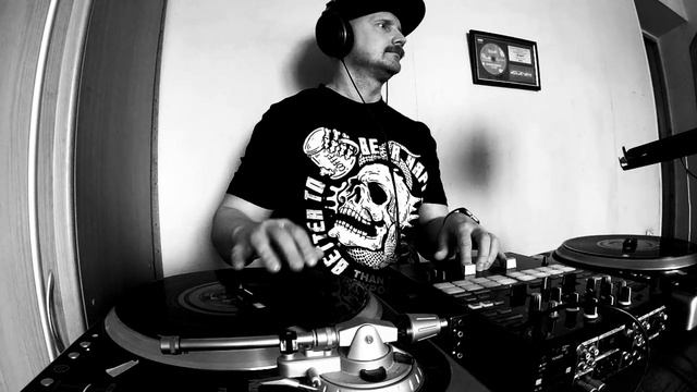 DJGRAFF ROCK HARDrock 
#rock #hardcore #music #жесть #limpbizkit #dance #djgraff