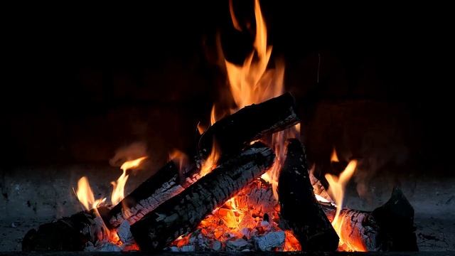The sound of a burning fire. заряд энергией. звук горящего костра.