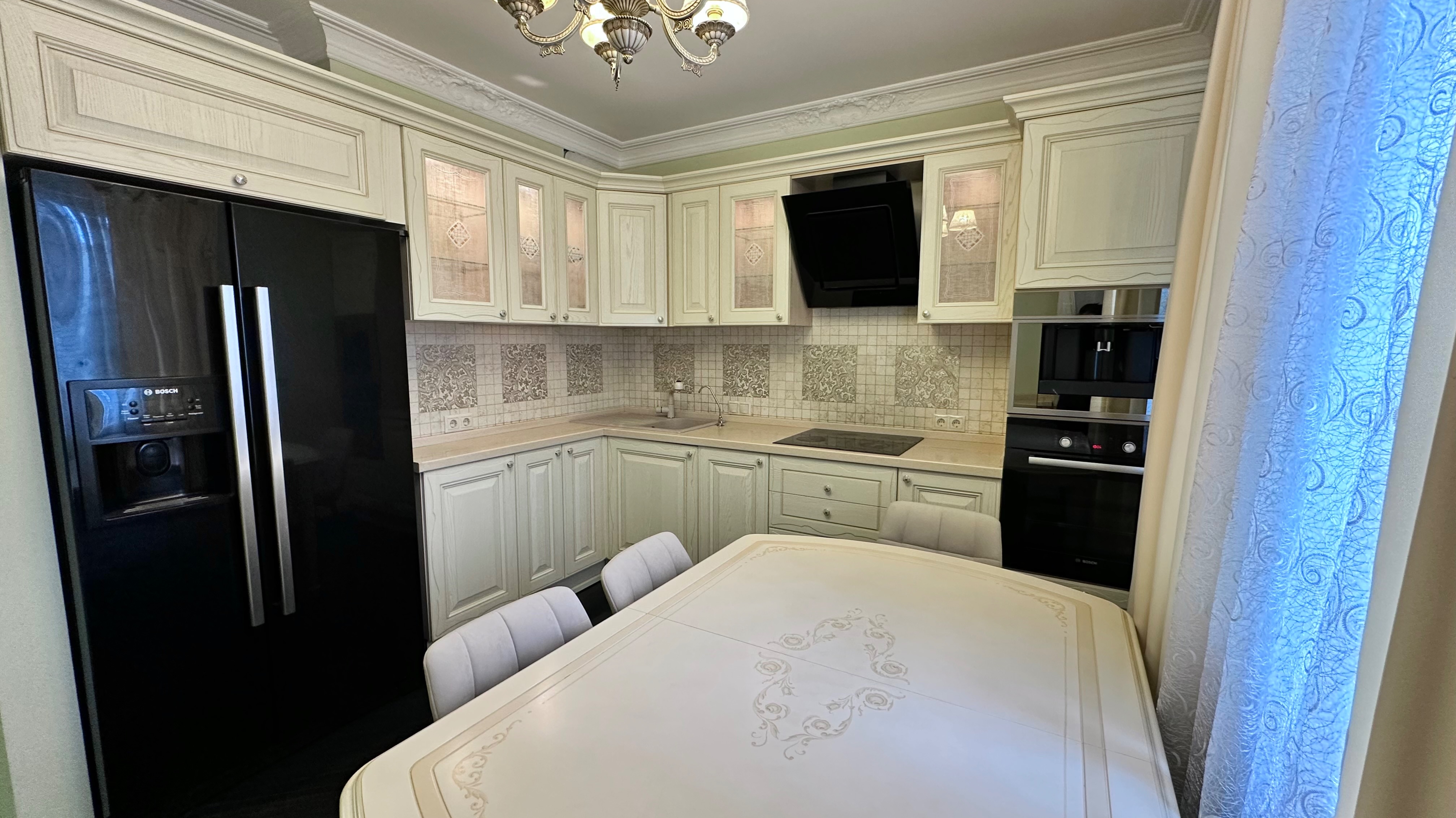 3к-квартира по адресу г.Красногорск, ул.Заводская д.18 к.2