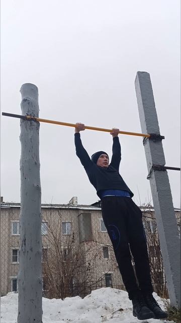 Спорт выходы силой.