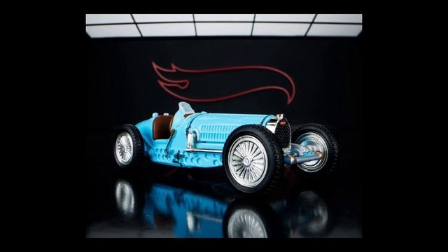Are you ok with this New Hot Wheels Boulevard Set with a bunch of Repeats?
