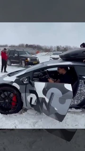 #Lamborghini stuck #youtubeshorts