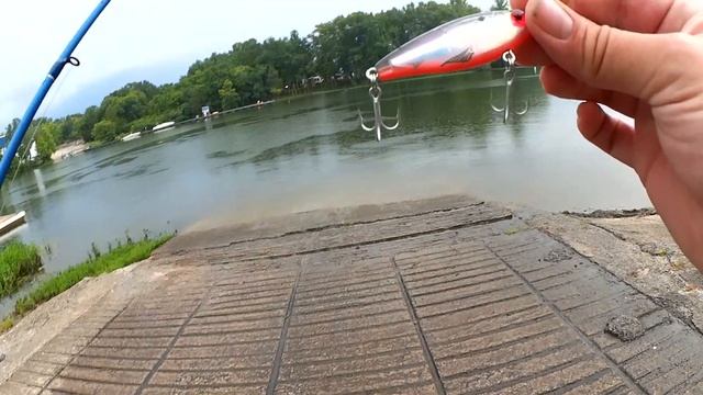 Saltwater Fishing Lure in FRESHWATER LAKE Challenge