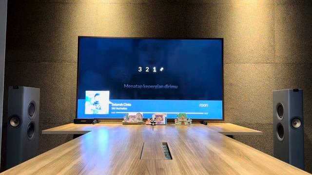 KEF LS60 Malaysia. Siti Nurhaliza via Roon connected to Tidal FLAC 44.1 kHz 16bit