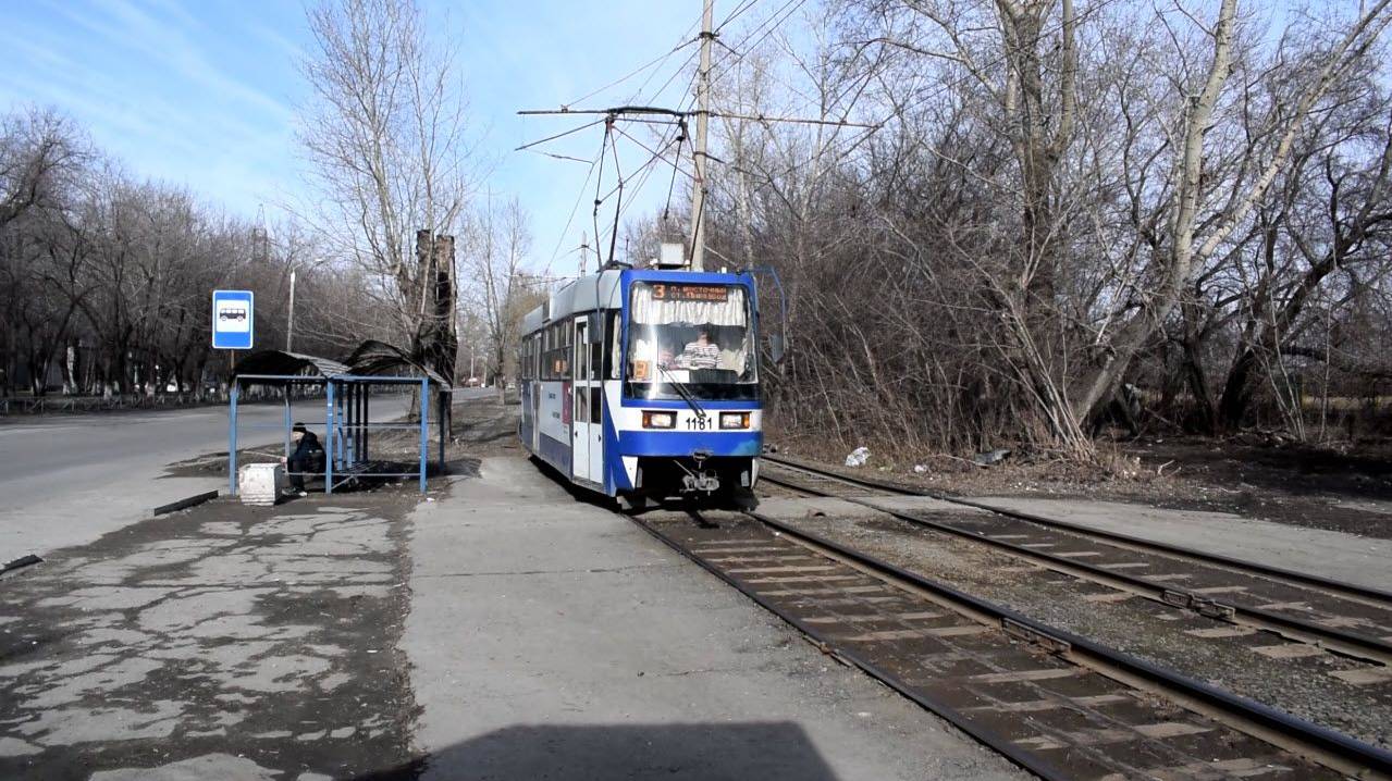 Трамваи Tatra B3DM КВР Барнаул-1181 и  БКМ 62103-3302 (1080р)