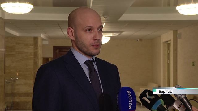 Что обсудили алтайские парламентарии на очередной сессии АКЗС