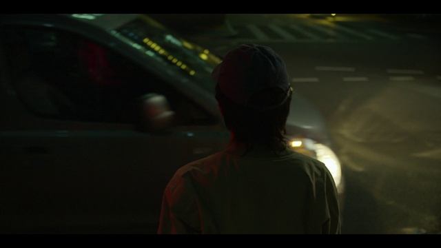 Игра в кальмара 1 сезон 1серия 1080p