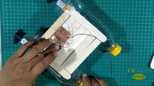 How to Make  A Remote Control DC Motor Boat  (Very Easy ) At Home-DIY DC Motor Ideas