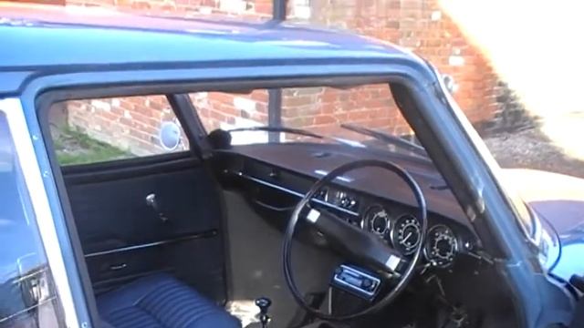 The World's Shortest Video (probably) about an early Saab 99 interior