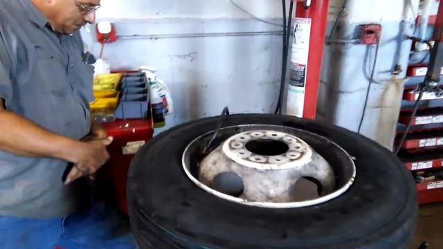 Starting fluid tire bead seat