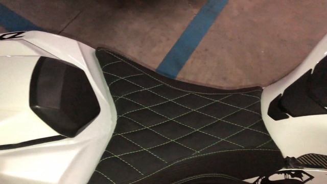 ZX10R @JF-Customs comfort seat