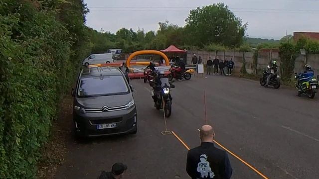 concours de parcours lent avec la gendarmerie fete de la moto de bouafle
