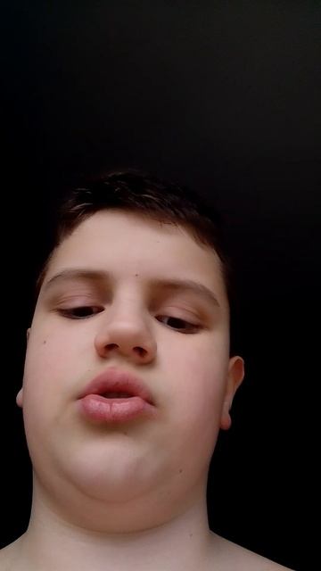 Вот почему нету видео