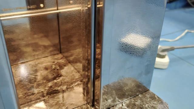 New little elevator doors. Пытаюсь подружить двери лифта и шахты