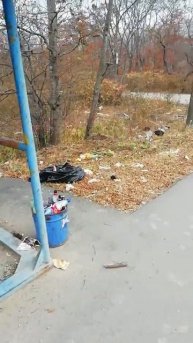 Проблема №2471, 2472 Мусор не убирают никогда.