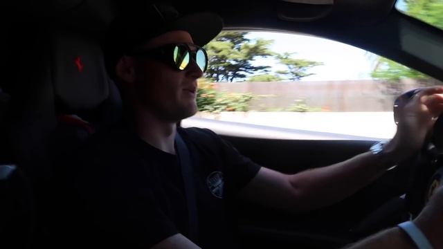 ULTIMATE SUPERCAR STREET RACE! (Lamborghini VS Ferrari)