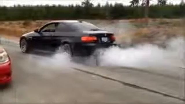 A little burnout BMW E92 ///M3 style